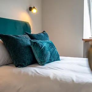 https://the-loft-at-dukes-townhouse.yorkshirehotels.net